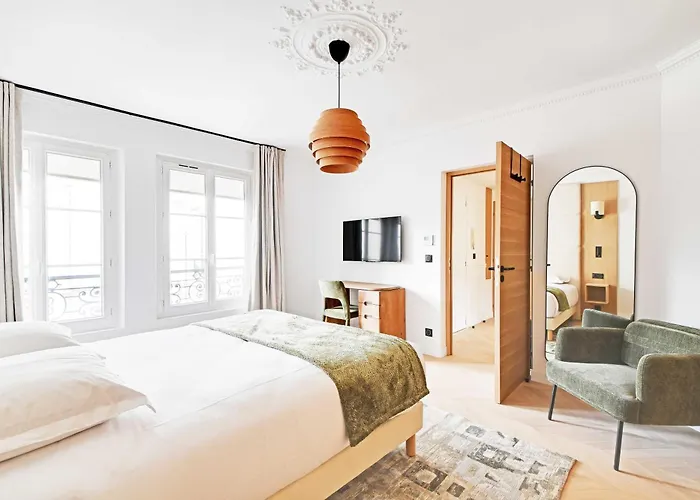 Magnifico C Ac 4h 8p - 2 * Paryż