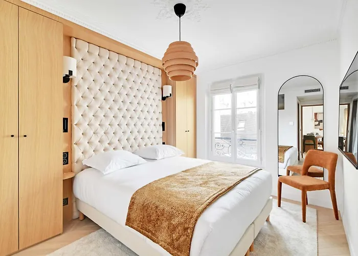 Apartament Magnifico C Ac 4h 8p - 2 *