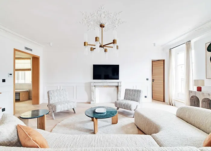 Apartament Magnifico C Ac 4h 8p - 2 *